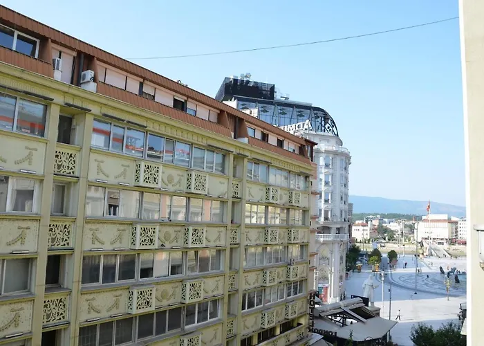 Ars Square Apartment